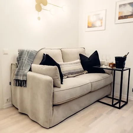 High End Apartement, Next To Old Town 아파트 탈린
